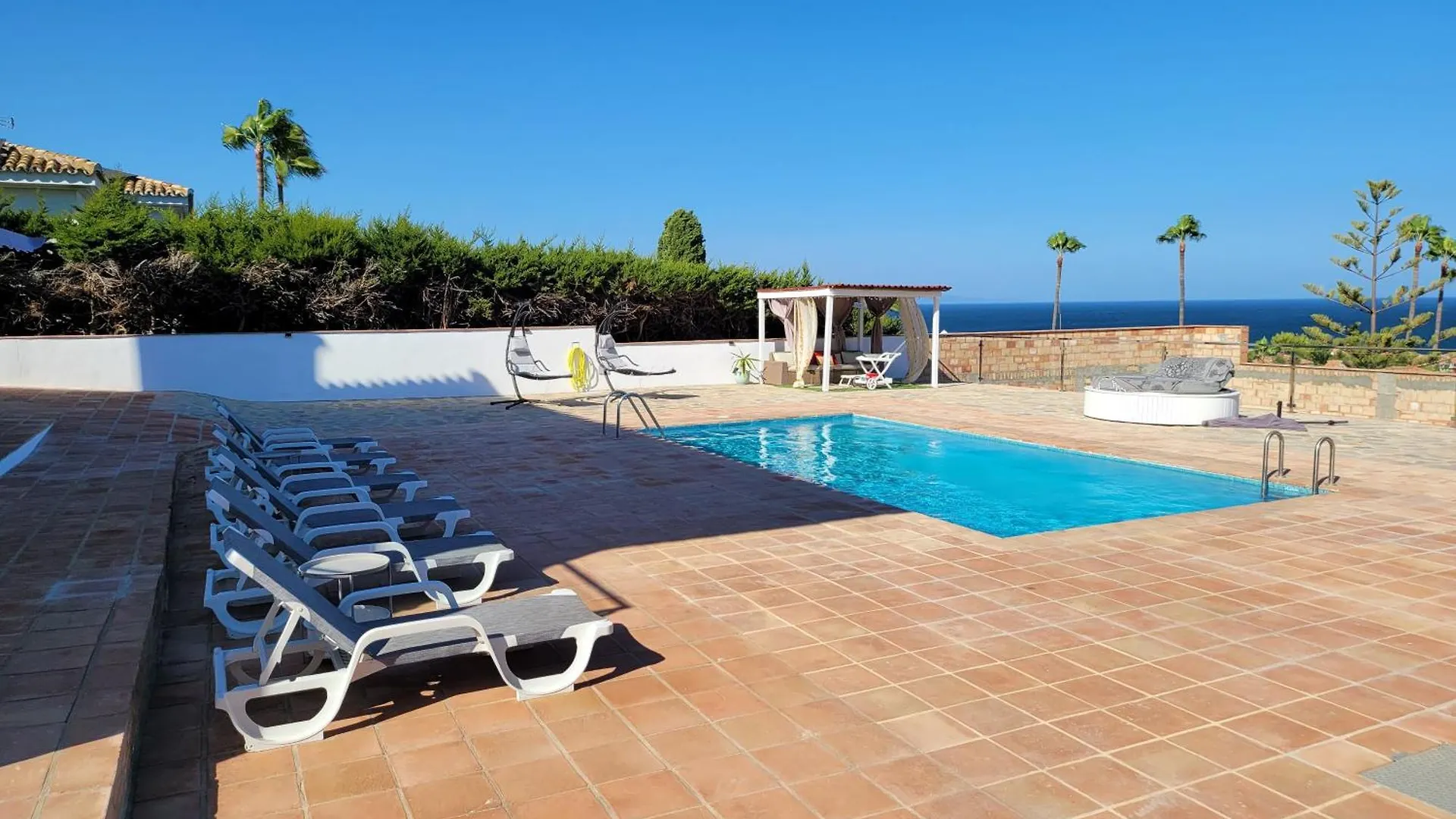 Luxury Apartments Sea Views With Pool Manilva 0*,  Ισπανία